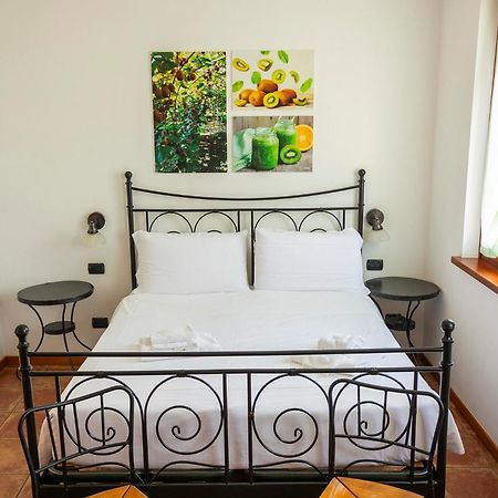 Agriturismo Il Giardino Degli Ulivi Λατζίζε Εξωτερικό φωτογραφία