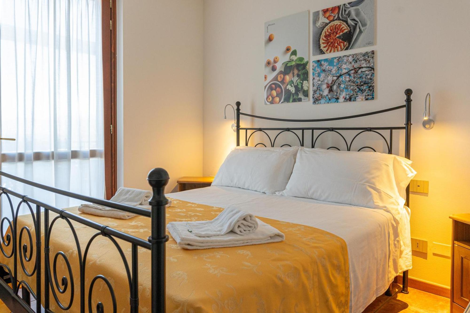 Agriturismo Il Giardino Degli Ulivi Λατζίζε Εξωτερικό φωτογραφία