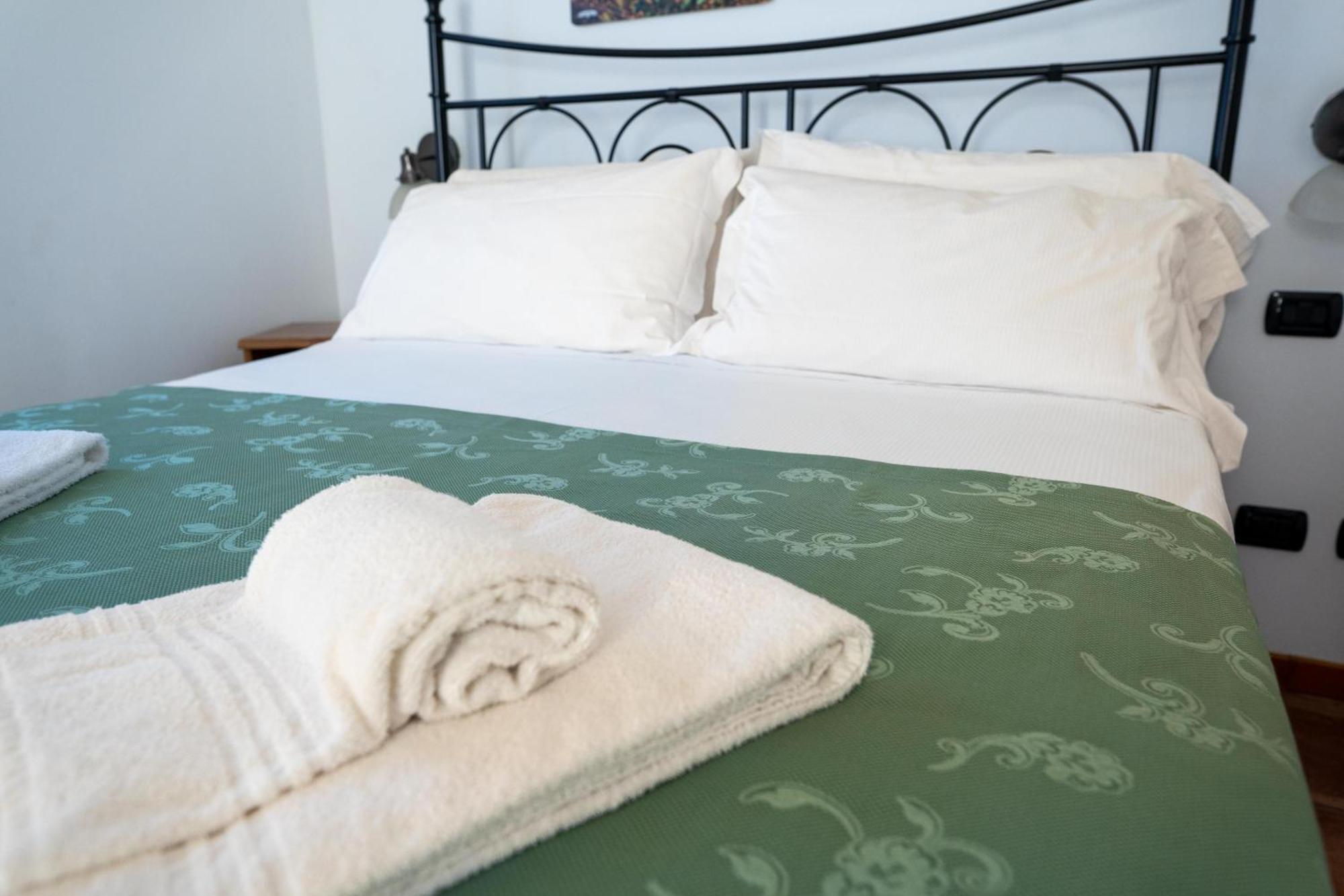 Agriturismo Il Giardino Degli Ulivi Λατζίζε Εξωτερικό φωτογραφία