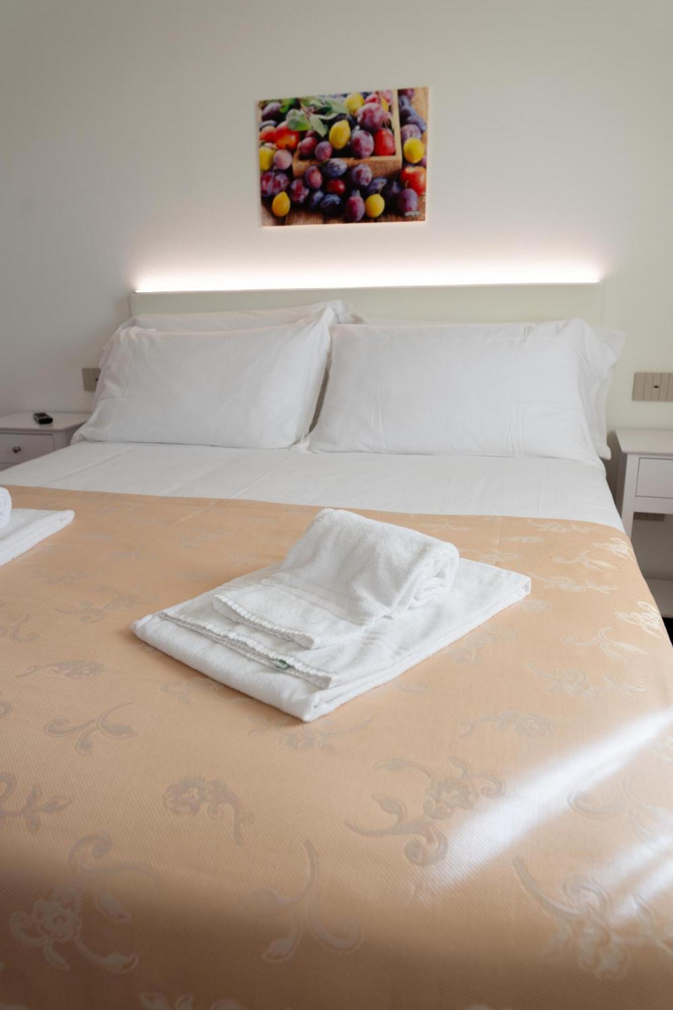 Agriturismo Il Giardino Degli Ulivi Λατζίζε Εξωτερικό φωτογραφία