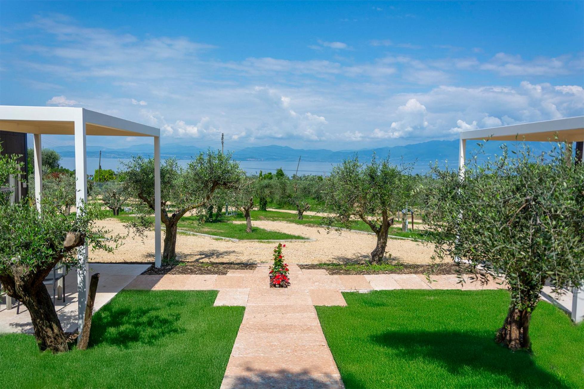 Agriturismo Il Giardino Degli Ulivi Λατζίζε Εξωτερικό φωτογραφία
